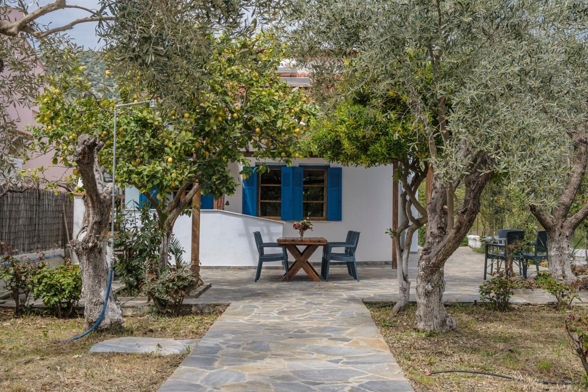 Seaside Resort Kritharia  Exterior foto